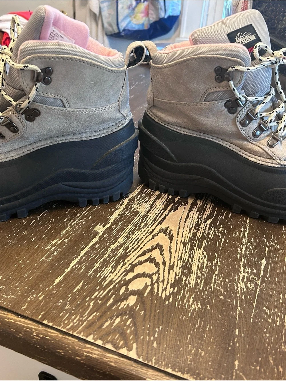 Itasca Women’s Waterproof Winter Boots - Pink & Gray Like new! Worn twice!